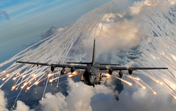 Aeronaves americanas AC-130 forma as principais armas de ataques contra a Somália (FOTO: Lockheed Martin/ Flickr)