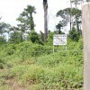 Placa e cerca da fazenda Rio Novo bloqueiam a passagem dos seringueiros para chegar à sua terra. Fotos: Ana Aranha