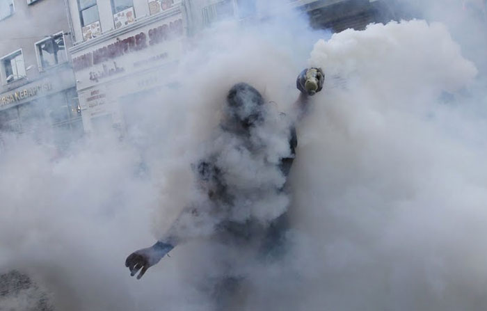 gas-lacrimogeneo-brasileiro-e-utilizado-por-policiais-na-turquia