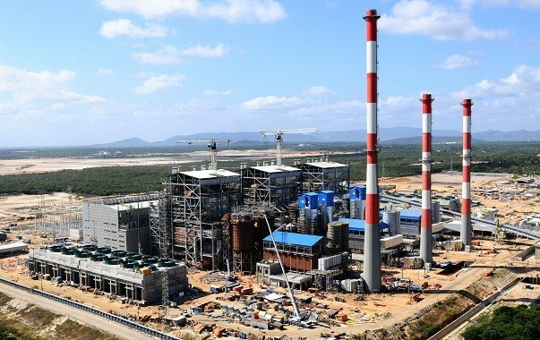 Usina Termoelétrica do Pecém II que faz parte do Complexo Industrial do Porto do Pecém, que demanda 4 mil litros de água por segundo (Foto: Divulgação)