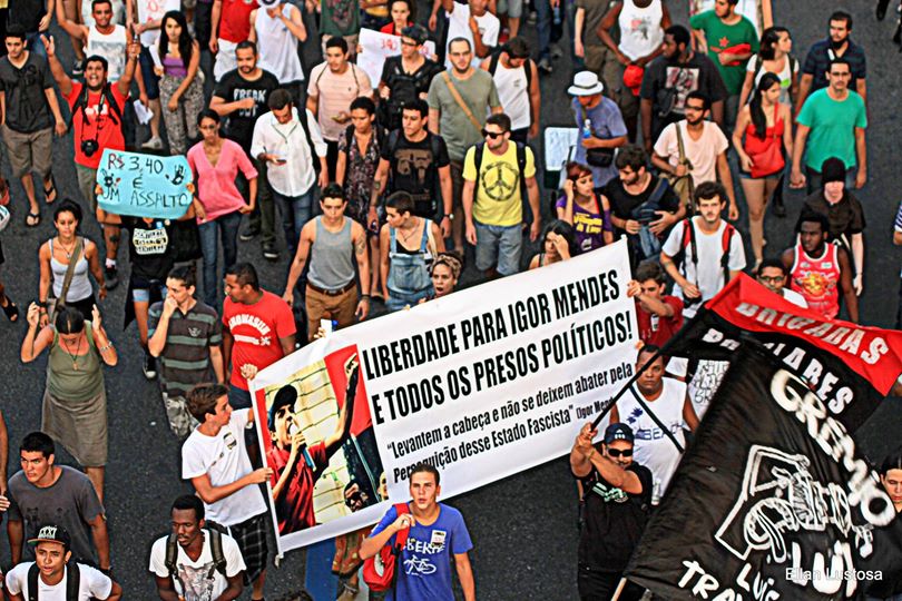 Ato no Rio contra aumento da passagem na Av. Presidente Vargas pede libertação de Igor em 16/01/2015. Foto: Ellan Lustosa