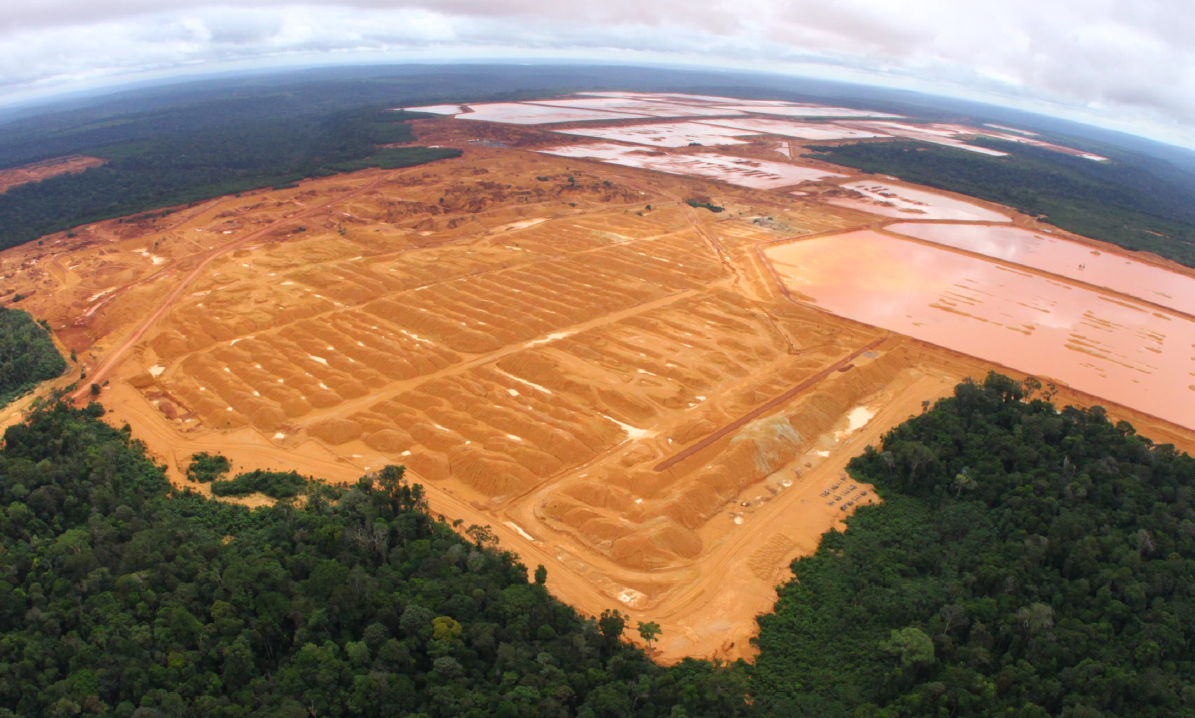 A MRN tem 22 barragens de rejeito de bauxita e areia (Foto: Carlos Penteado/CPI)