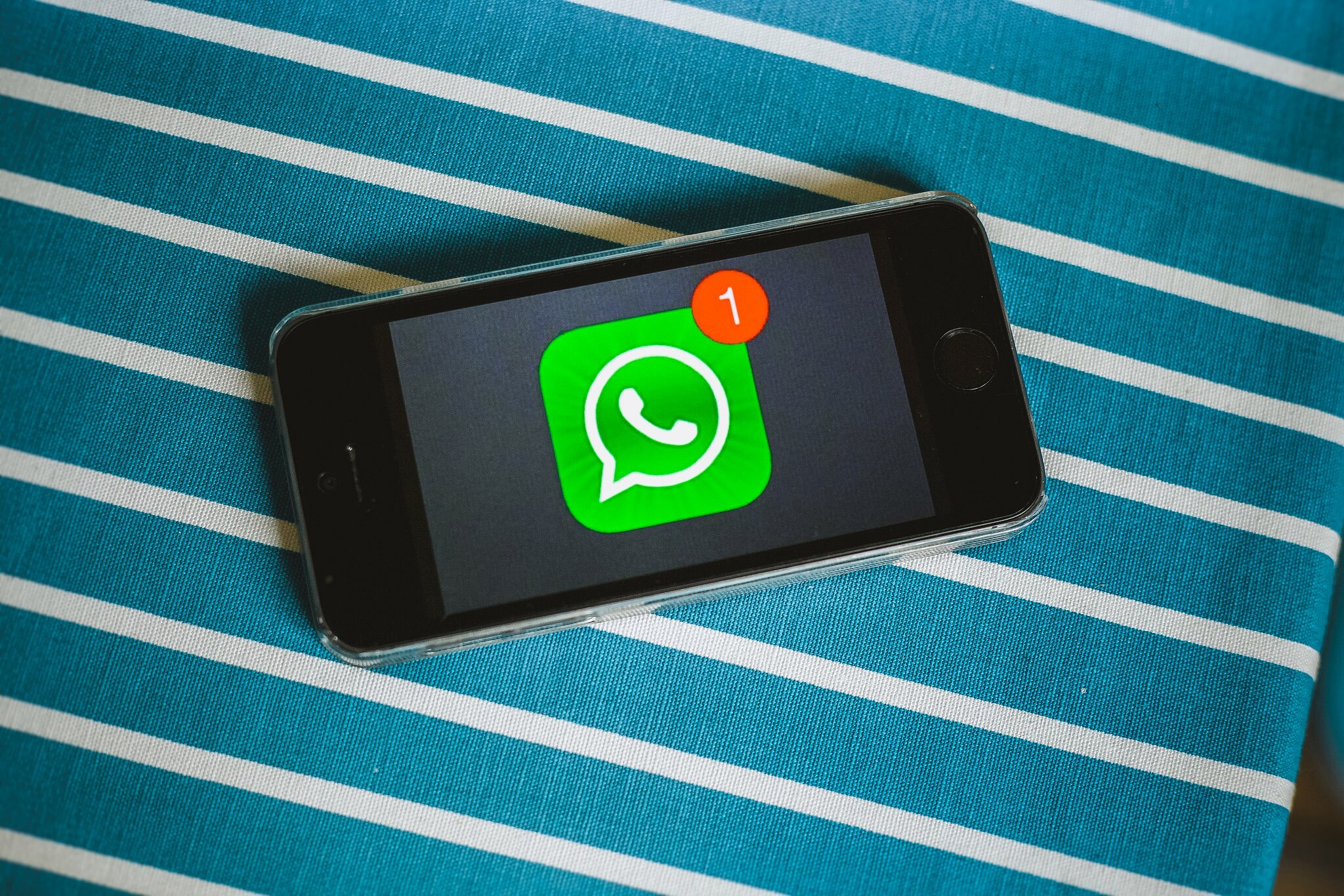 Correntes no WhatsApp afirmam que podem chegar a milhões em pouco tempo