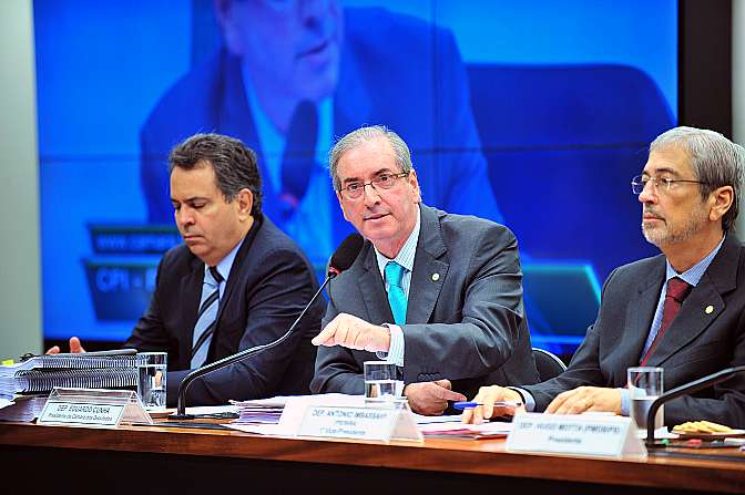 O presidente da Câmara, Eduardo Cunha (PMDB-RJ), em depoimento na CPI da Petrobras, em março