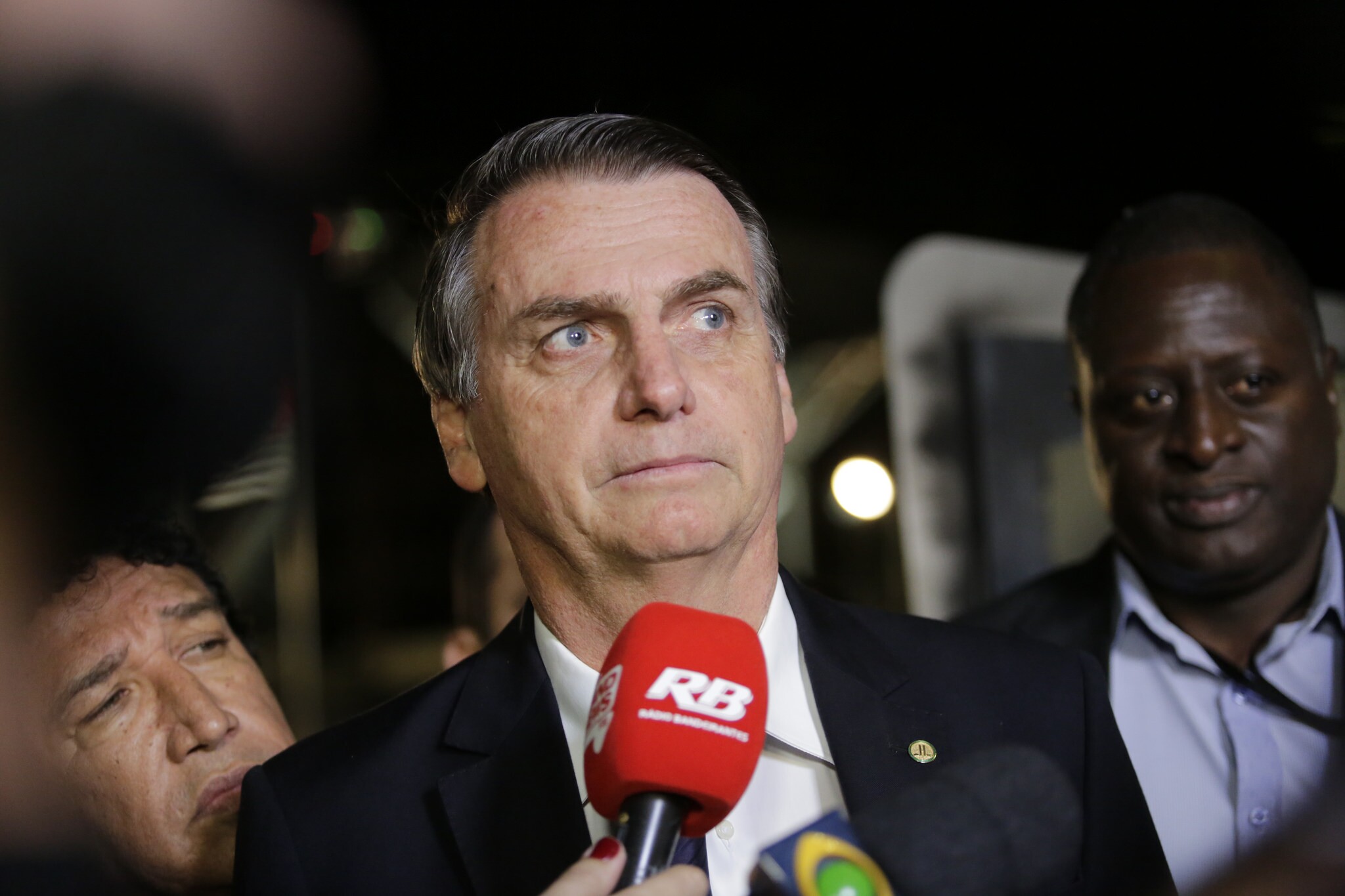 O presidenciável Jair Bolsonaro, durante o debate da TV Bandeirantes, em 9 de agosto