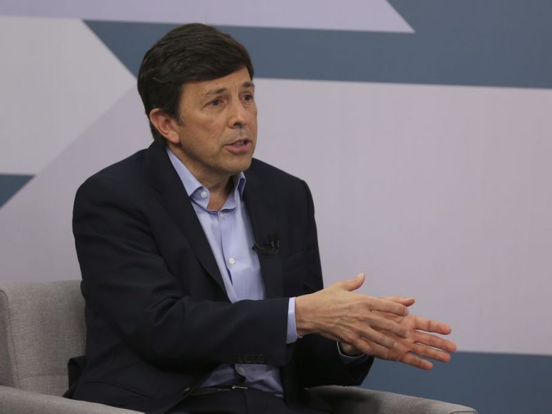 O candidato João Amoêdo (NOVO), em entrevista à EBC: post no Facebook fez comparação errada sobre salários de parlamentares