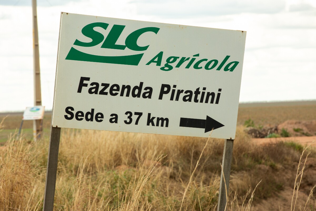 Placa de entrada da Fazenda Piratini