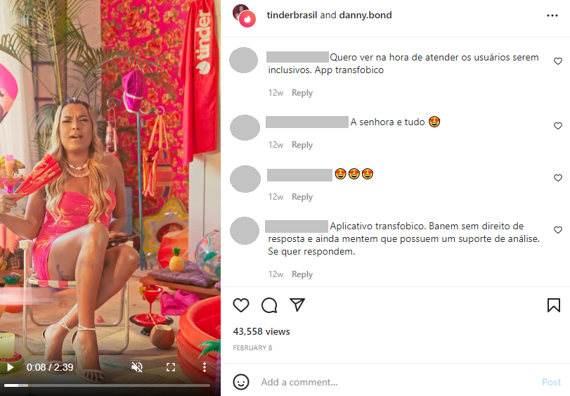 Reprodução de publicação do perfil do Tinder no Instagram, com trecho de vídeo com Danny Bond, cantora trans