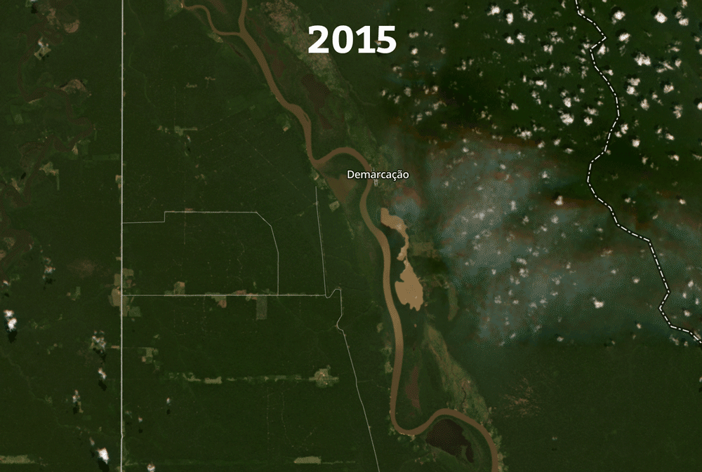 GIF mostra avanço do desmatamento à esquerda do Rio Machado, na altura de Demarcação, entre 2015 e 2023