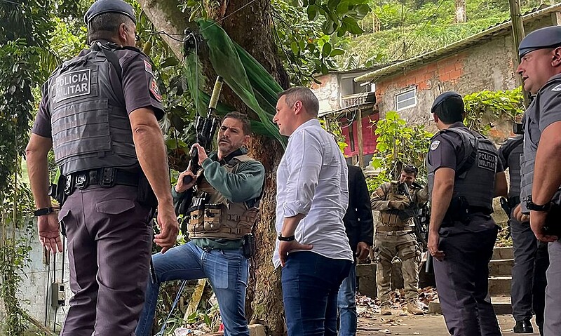 Secretário da Segurança Pública, Capitão Derrite, Delegado Geral, Dr. Artur Dian e Comandante Geral da PM, Coronel Cássio, participam da “Operação Escudo'', no Guarujá.