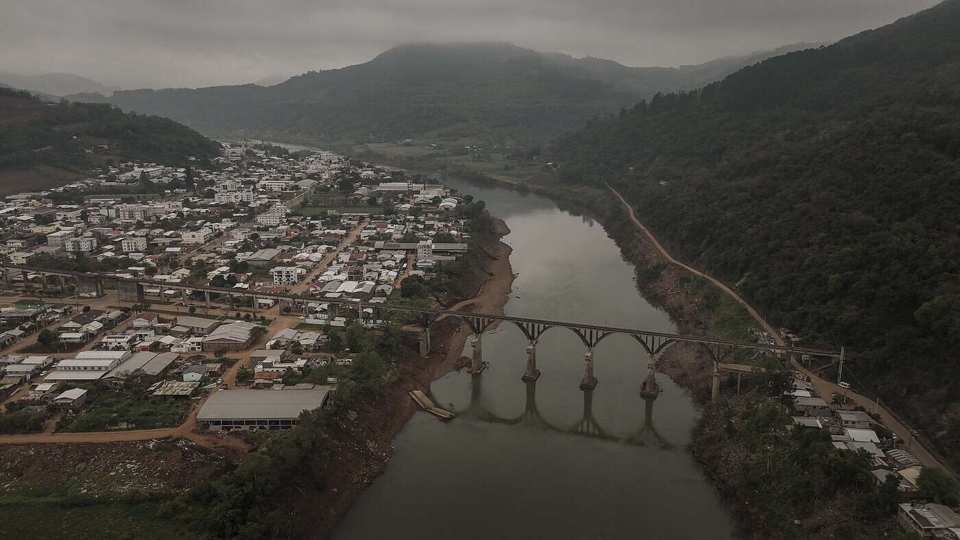 Image for Cidades brasileiras crescem em direção ao perigo climático