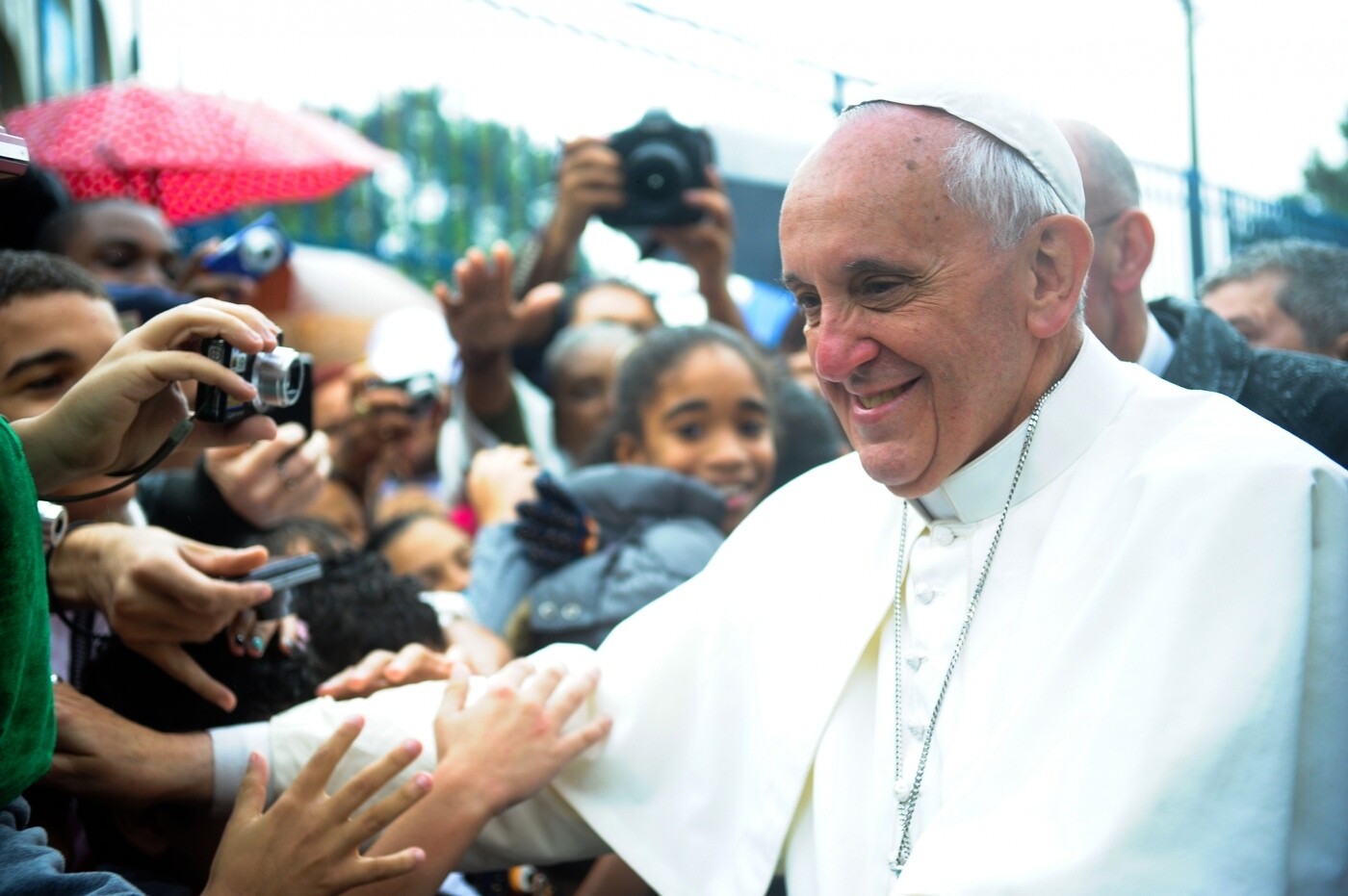 O papa Francisco em visita a comunidade de Varginha, no Complexo de Manguinhos, na zona norte do Rio de Janeiro, em 2013.