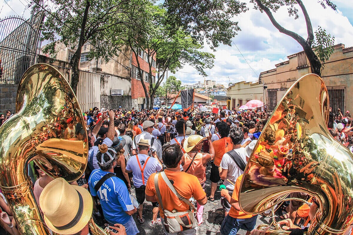 Bloco de Carnaval circula por Belo Horizonte, Minas Gerais