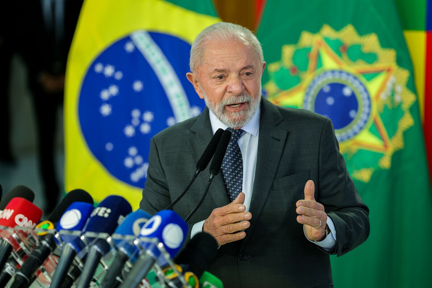 Brasília, (DF) 03/06/2025 - O presidente Luiz Inácio Lula da Silva, fala durante entrevista coletiva com jornalistas no Palácio do Planalto.