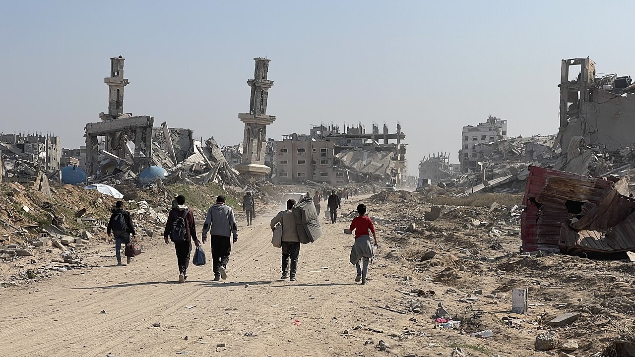 Deslocamento forçado de moradores da Faixa de Gaza durante a Guerra Israel-Palestina