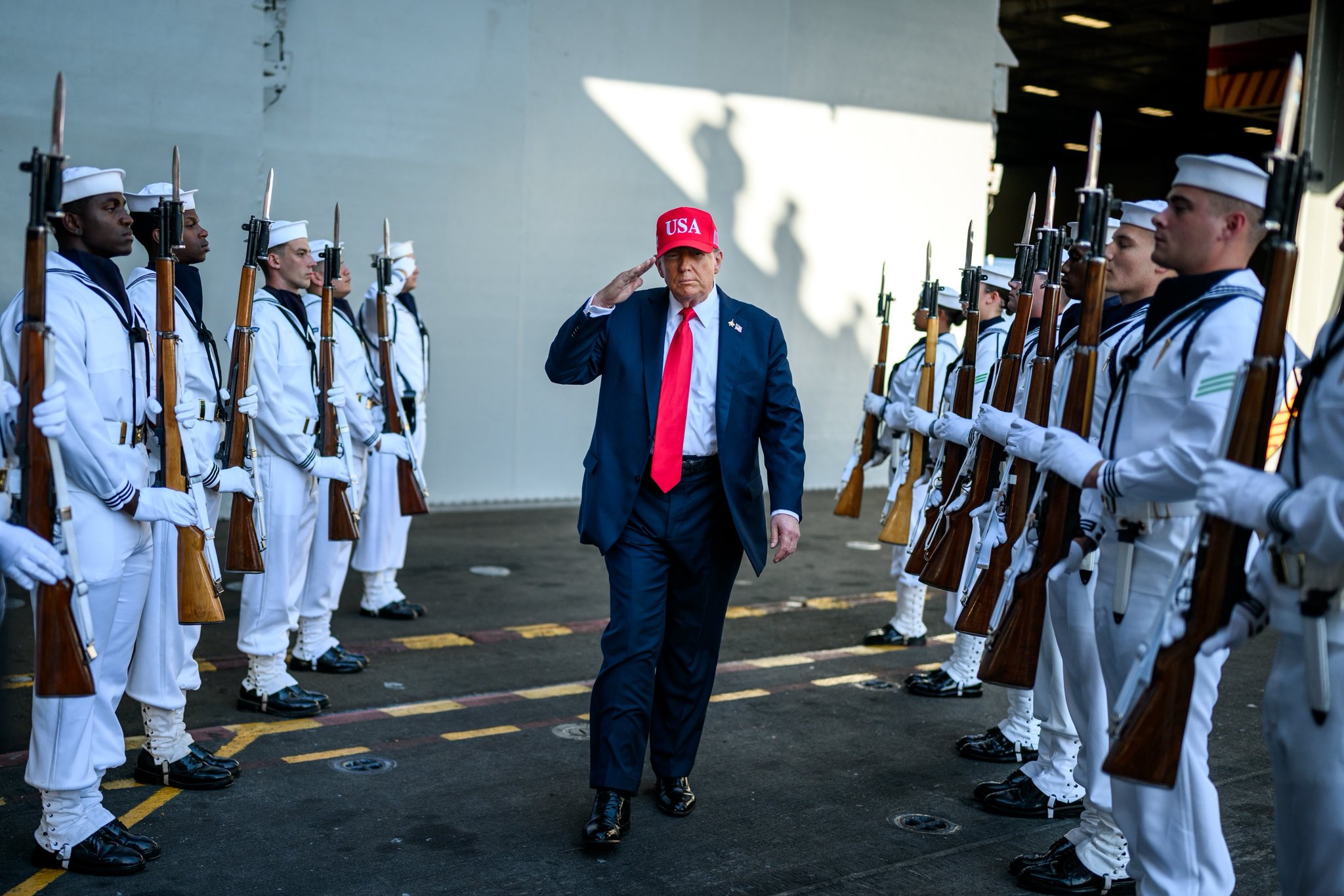 T de Vingança: a campanha de Trump contra seus inimigos