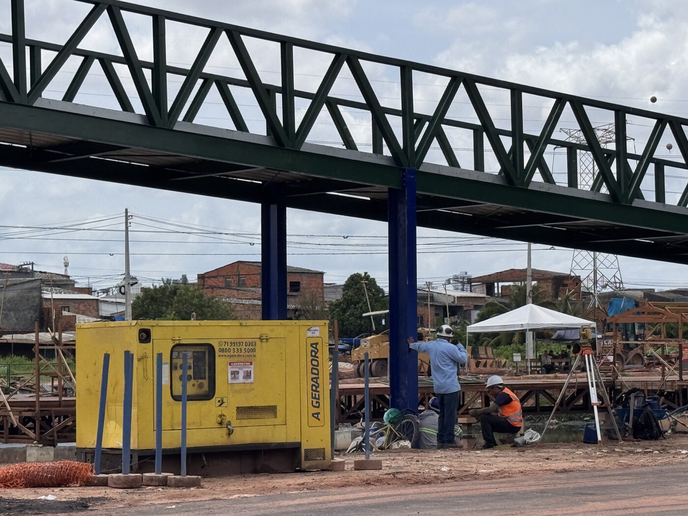 Imagem mostra canteiro de obras no parque do igarapé São Joaquim