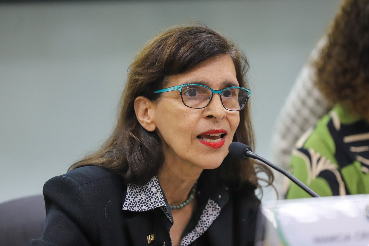 Brasília (DF), 22/05/2023 - Lançamento do Plano Decenal para a Ciência Antártica do Brasil. Na mesa a Sec. de Politicas e Programas Estratégicos SEPPE - MCTI, Marcia Cristina Barbosa, Ministra da Ciência, Tecnologia e Inovação, Luciana Santos, o secretário da Comissão Interministerial para os Recursos do Mar, contra-almirante Marco Antônio Linhares Soares, e o Diretor Científico do CNPq, Olival Freire.