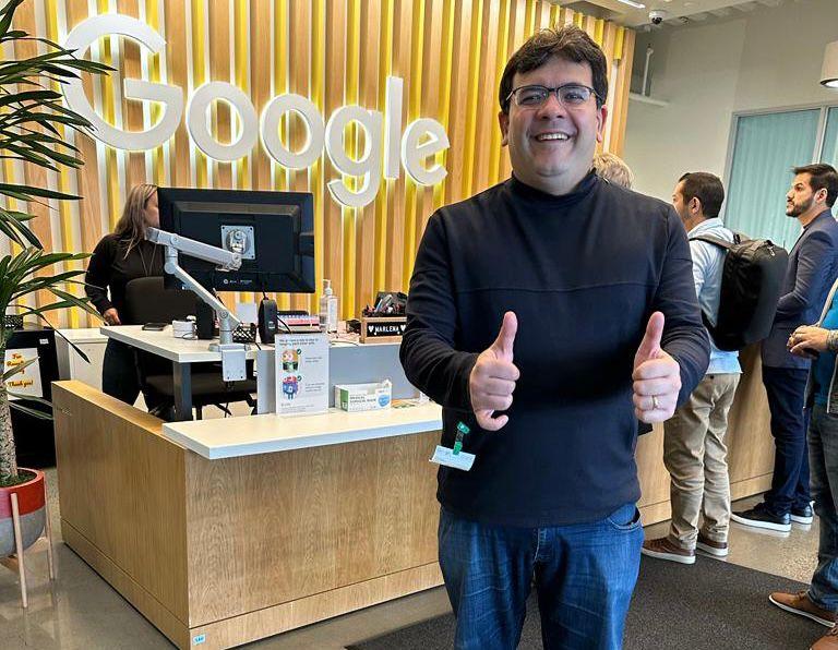 Governador Rafael Fonteles, em visita à Google, em maio de 2023